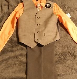 Boys suit set